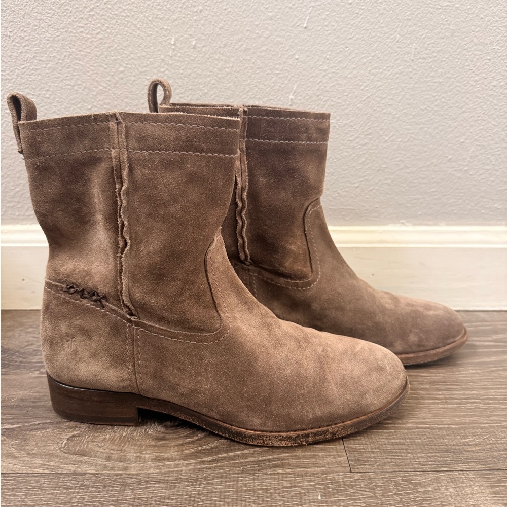 Frye Cara Short Boots